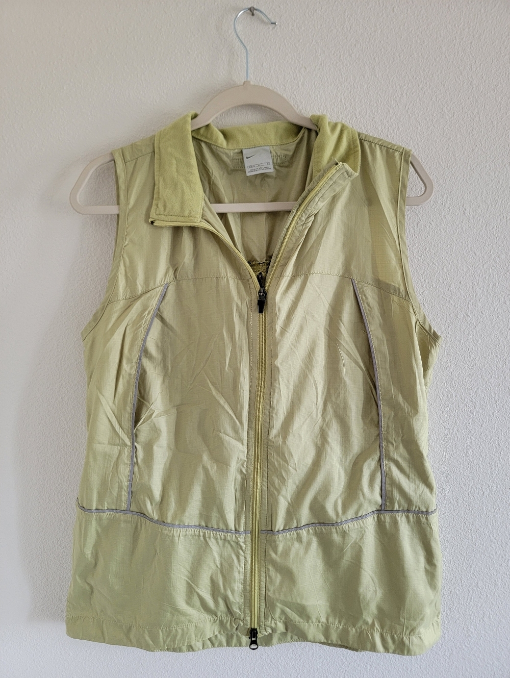 Y2K Nike Running Packable Windbreaker Vest Green Size Medium (8-10)